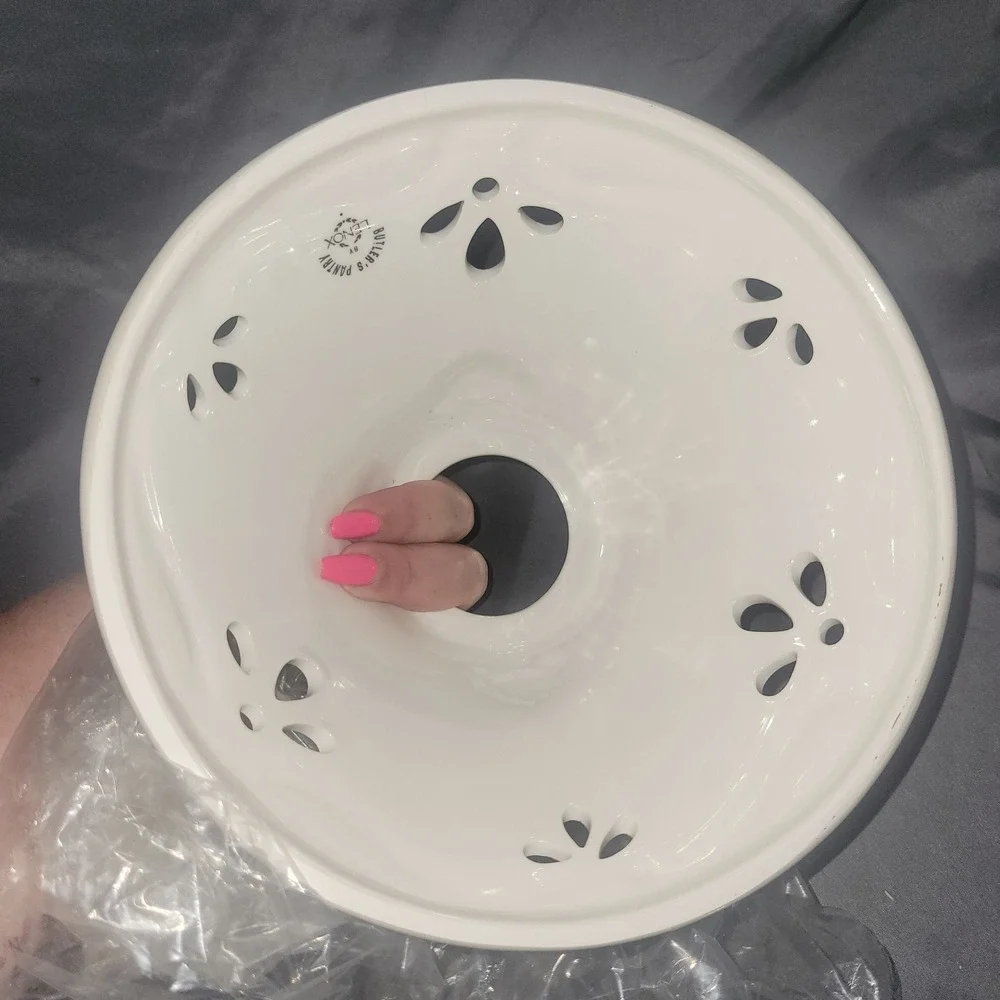 Lenox white filigree
